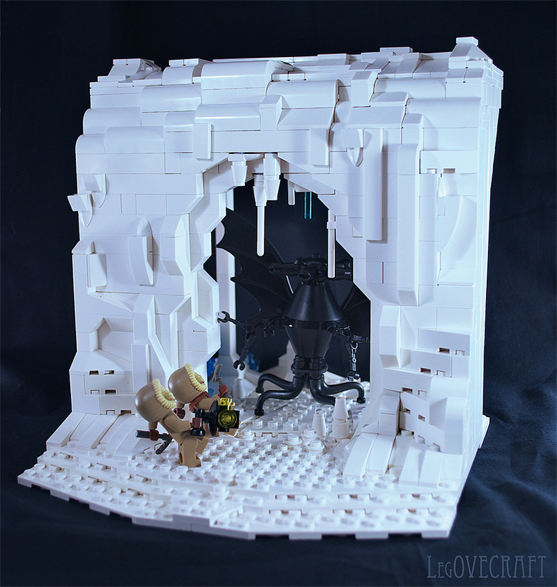 Illustration for article titled These Cthulhu LEGO sets will drive you insane with little plastic bricks